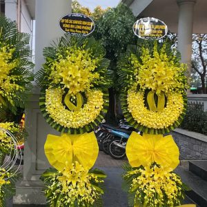 Lẵng hoa lan vàng đám tang 3 tầng to đại