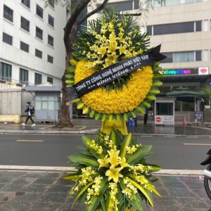 Lẵng hoa Sài Gòn cúc vàng 3 tầng 05