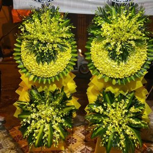 Lẵng hoa Sài Gòn vàng